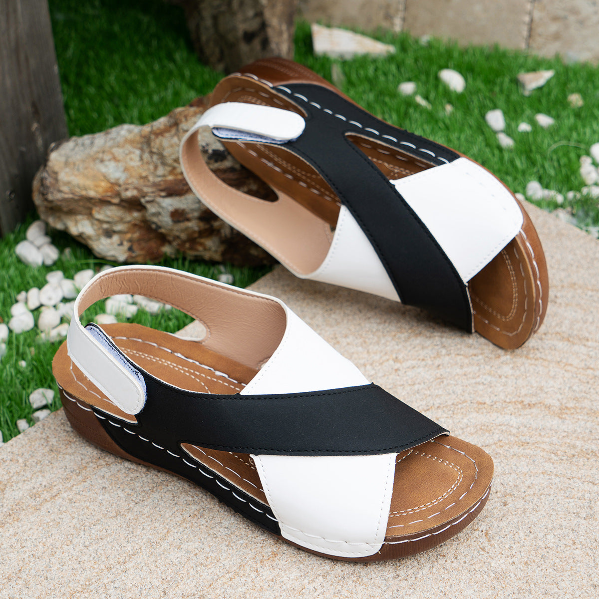 Cross-strap Design Casual Thick-soled Roman Wedges